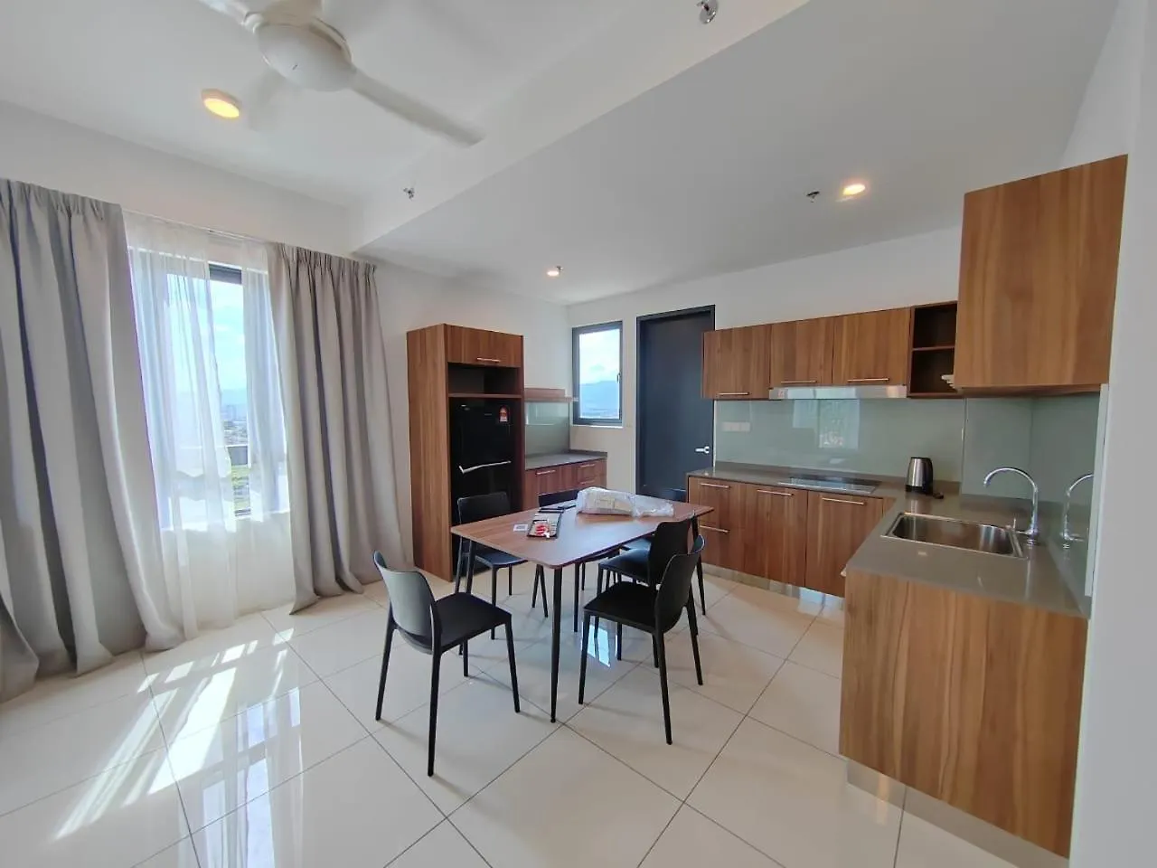 Ipoh Sunway Onsen Suites And Tambun Guesthouse , 3-14Pax 2Parking By Iwh 0*,  Malaysia