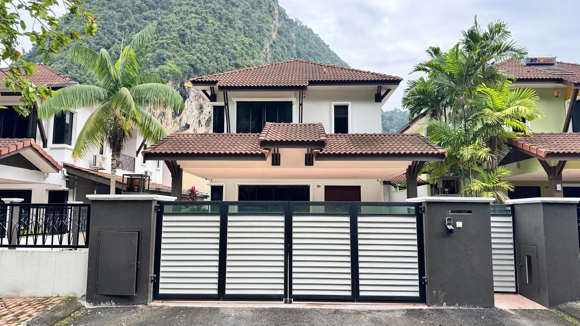 Apartment Ipoh Sunway Onsen Suites And Tambun Guesthouse , 3-14Pax 2Parking By Iwh Malaysia
